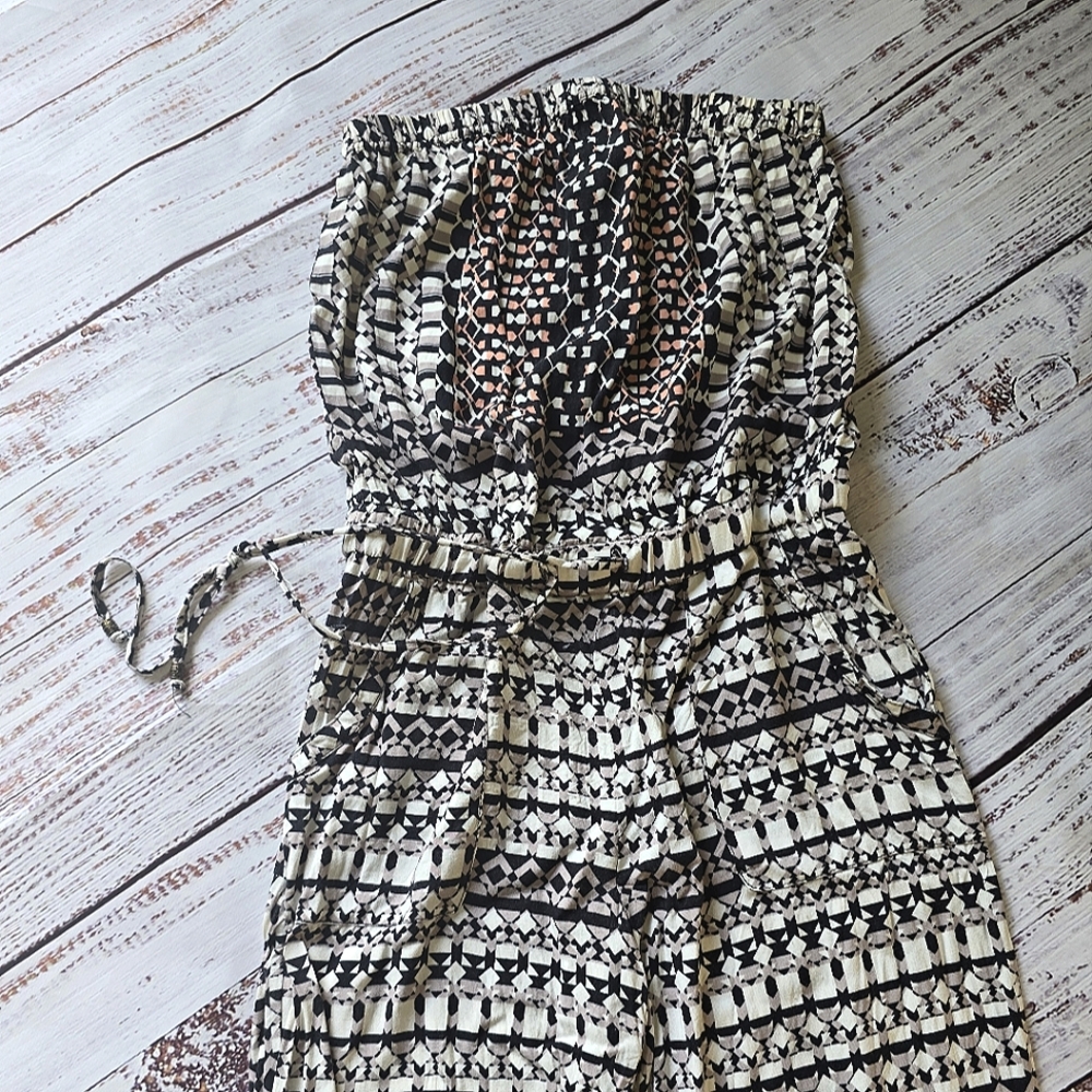 Black and White Strapless Jumpsuit Size Xs